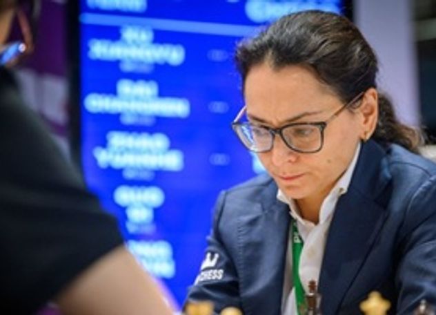 Olympiade in Samarkand: GM Sebastian Bogner und GM Alexandra Kosteniuk führen die beiden Schweizer Teams an